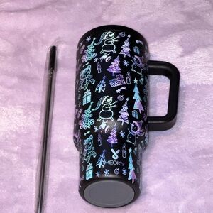 Meoky Festive Black Tumbler with Straw